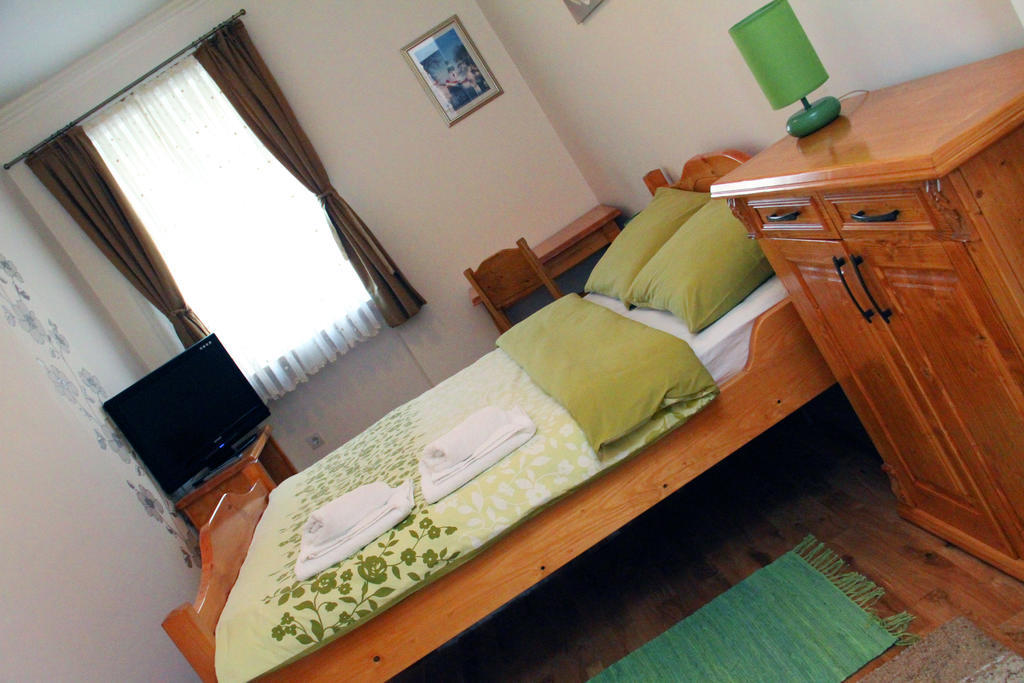卡尔洛瓦茨 苏素旅馆酒店 客房 照片